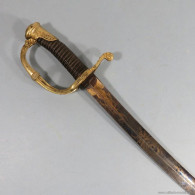 SABRE D.OFFICIER D.INFANTERIE MODELE 1821 LAME DECOREE DE LA GARDE NATIONALE DE PARIS 27 28 29 JUILLET 1830 - Knives/Swords