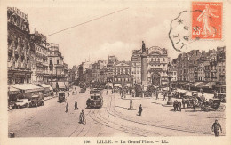 Lille * La Grand Place * Tram Tramway - Lille