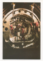 EURO TUNNEL - MONTAGE DU TUNNELIER AU CHANTIER DE LOWER SHAKESPEARE CLIFF , OCTOBRE 1987 - Trains