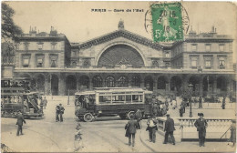 CPA - Autobus Et Tramway, Devant La Gare  De L'Est à PARIS - Bus & Autocars