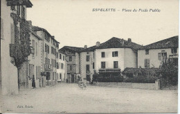 [64] Pyrénées-Atlantiques > Espelette Place Du Poids Public - Espelette