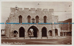 R117515 The Bargate. Southampton. Photo Precision. English. RP - Monde