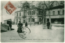 82 - B16349CPA - MONCLAR DE QUERCY - Ecole Des Garçons, Hotel De Ville - Très Bon état - TARN-ET-GARONNE - Montclar De Quercy