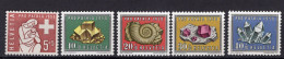 T3835 - SWITZERLAND Yv N°606/10 ** Pro Patria Fete Nationale - Unused Stamps