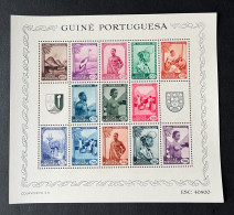 (Tv) Portuguese Guinea - 1948 Motifs & Portraits Bloco 2 - MNH - Guinée Portugaise