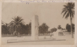 TOUGGOURT . - La Place Et Le Monument Citroën - Other & Unclassified