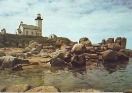 Brignogan   G22   CPM 10X15        Le Phare - Brignogan-Plage