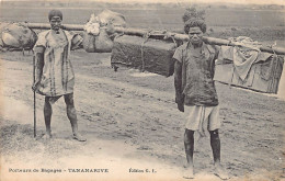 Madagascar - TANANARIVE - Porteurs De Bagages - Ed. G. L.  - Madagaskar