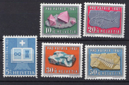 T3847 - SWITZERLAND Yv N°677/81 ** Pro Patria Fete Nationale - Unused Stamps