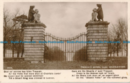 R117728 Traquair Gates. Near Innerleithen. A. R. Edwards. No 2686 - Monde