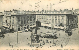 51 - Reims - La Place Royale - Animée - Tramway - Correspondance - Oblitération Ronde De 1913 - Etat Pli Visible - CPA - - Reims
