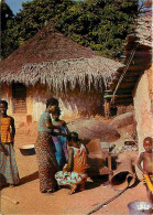 Afrique Noire - Afrique En Couleurs - 8223 - Séance De Coiffure Au Village - CPM - Voir Scans Recto-Verso - Unclassified