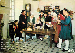 Folklore - Berry - Groupe Folklorique Les Thiaulins De Lignières - Au Château Du Plaix - CPM - Voir Scans Recto-Verso - Vestuarios