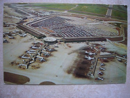Avion / Airplane / Chicago-O'Hare International Airport - Aérodromes