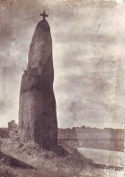 Brignogan   G36   CPSM NB 10X15        Men Marz. Le Menhir ( Défaut Image ) - Brignogan-Plage