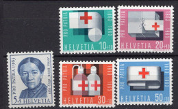 T3858 - SWITZERLAND Yv N°711/15 ** Pro Patria Fete Nationale - Unused Stamps