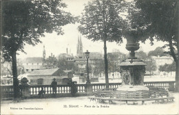 Niort (79) - Place De La Brèche - Niort