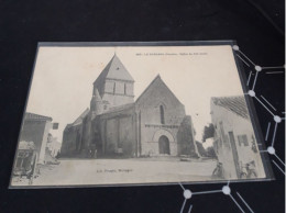 Carte   Postale  LE  BERNARD  église Du XII Siècle - Andere & Zonder Classificatie