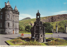 Postcard Palace Of Holyroodhouse  Edinburgh Scotland [ John Hinde ] My Ref B26493 - Midlothian/ Edinburgh