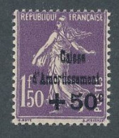 CA-142: FRANCE:  N°268a* (caisse Déplacée) - Unused Stamps