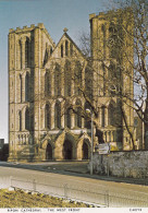 Postcard  Ripon Cathedral The West Front My Ref B26498 - Altri & Non Classificati