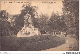 AALP7-69-0553 - LYON - Le Jardin Des Plantes - La Statue De Burdeau - Lyon 1