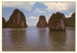 CPM - Viet Nam - Lu Huong Islet* Baie D'ALONG* TBE - *2 Scans - Viêt-Nam