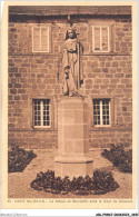 ABLP9-67-0770 - MONT-SAINTE-ODILE - La Statue De MONT-SAINTE-ODILE Dans La Cour Du Couvent  - Sainte Odile