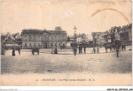 ADEP3-60-0254 - BEAUVAIS - La Place Jeanne-hachette  - Beauvais