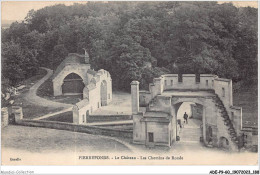 ADEP9-60-0836 - PIERREFONDS - Le Château - Les Chemins De Ronde  - Pierrefonds