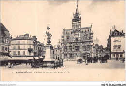 ADEP6-60-0549 - COMPIEGNE - Place De L'hôtel De Ville  - Compiegne