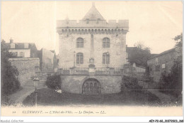 AEYP2-60-0177 - CLERMONT - L'hôtel De Ville - Le Donjon - LL  - Clermont