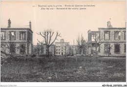 AEYP8-60-0724 - NOYON Après La Guerre - Entrée Du Quartier De Cavalerie  - Noyon