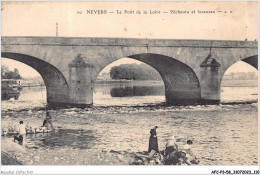AFCP3-58-0280 - NEVERS - Le Pont De La Loire - Pêcheurs Et Laveuses - Nevers