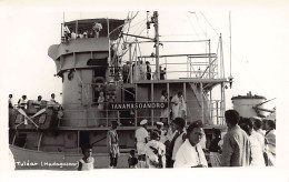 Madagascar - TULÉAR - Patrouilleur Tanamasoandro Commandé Par Didier Ratsiraka - CARTE PHOTO - Ed. Inconnu  - Madagaskar