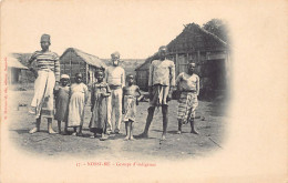 Madagascar - NOSSI-BÉ - Groupe D'indigènes - Ed. Hassan-Aly 37 - Madagaskar