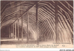 AFEP7-57-0586 - Pont-SAINT-MAXENCE - école Sainte-marie Du Moncel - Les Combles - Charpente Du XIVe Siècle - Pont Sainte Maxence