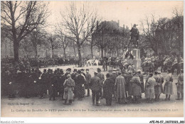 AFEP8-57-0655 - Le Groupe Des Notables De METZ Pendant Le Défilé Des Troupes Françaises Devant Le Maréchal Pétain  - Metz