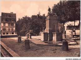 AIHP10-67-1103 - SAVERNE - Fontaine De La Licorne - Saverne