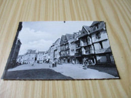 Lannion (22).Place Du Centre - Carte Animée. - Lannion