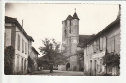 CP 09 DAUMAZAN Place De L'église - Sonstige & Ohne Zuordnung