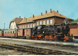 Lok 992322-8 In Bad Doberan - Bahnhöfe Mit Zügen