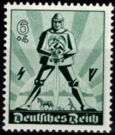 DR 1940  Nr.  745  Postfrisch Tag Der Arbeit - Gebraucht
