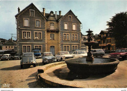 19 - SAN61509 - TREIGNAC - Place De La République - Editions Modernes - CPSM 10x15 Cm - Treignac