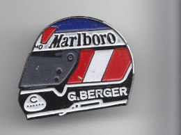 Pin's Casque Malboro G. Berger Réf 2810 - Other & Unclassified