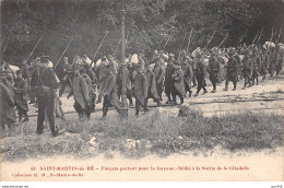17 - SAINT MARTIN DE RE - SAN56874 - Forçats Partant Pour La Guyane - Défilé à La Sortie De La Citadelle - Saint-Martin-de-Ré