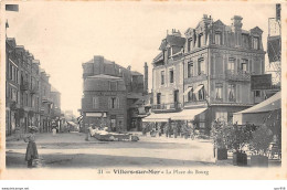 14 - N°74044 - VILLERS-SUR-MER - La Place Du Bourg - Villers Sur Mer