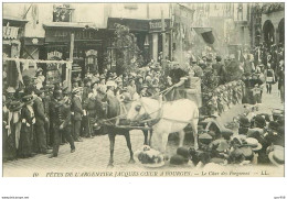 18. N° 32523 . BOURGES.FETES. LE CHAR DES FORGERONS - Bourges