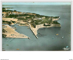 17.ILE D'OLERON.LE CHATEAU.LE PORT.VUE AERIENNE.CPSM - Ile D'Oléron