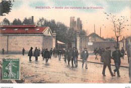18 .n°108327 .  Bourges . Usine .sortie Des Ouvriers De La Fonderie . - Bourges